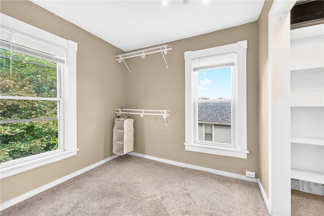 407 Stanton St, Greensburg, PA 15601