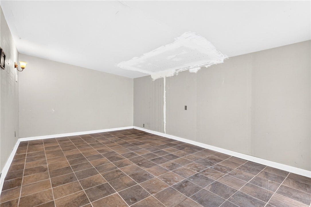 407 Stanton St, Greensburg, PA 15601