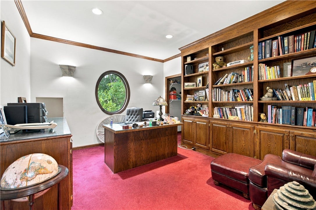 main level office