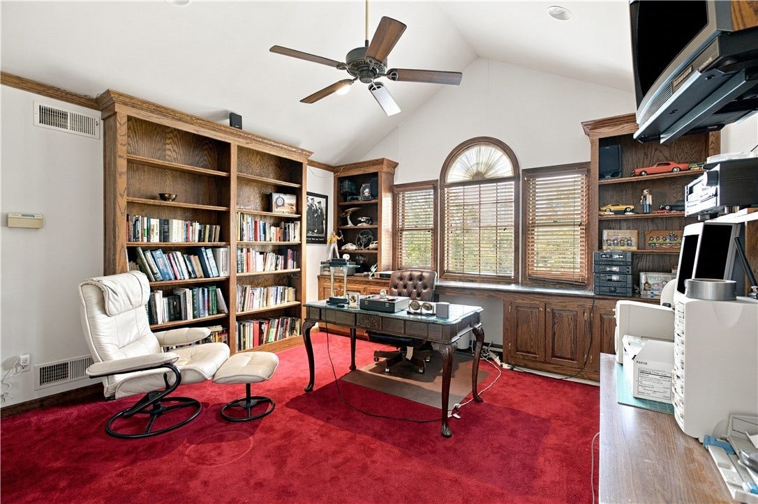 upper 2nd office