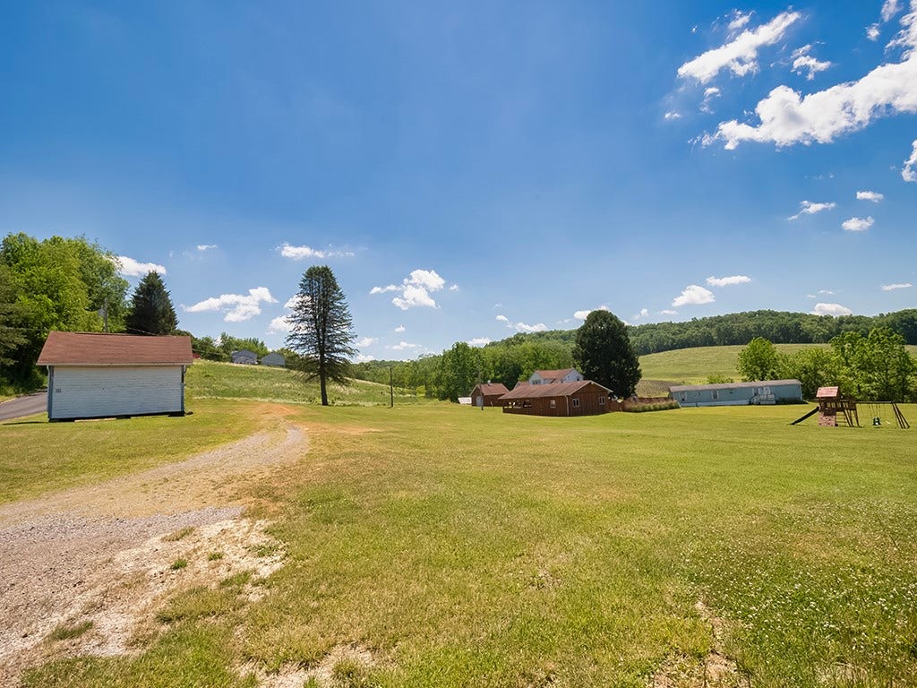 386 Fanker, Harmony, PA 16037