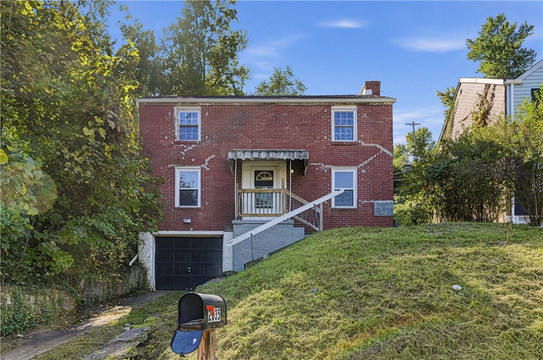 2035 Fairlawn St, Pittsburgh, PA 15221 2035 Fairlawn St, Pittsburgh, PA 15221