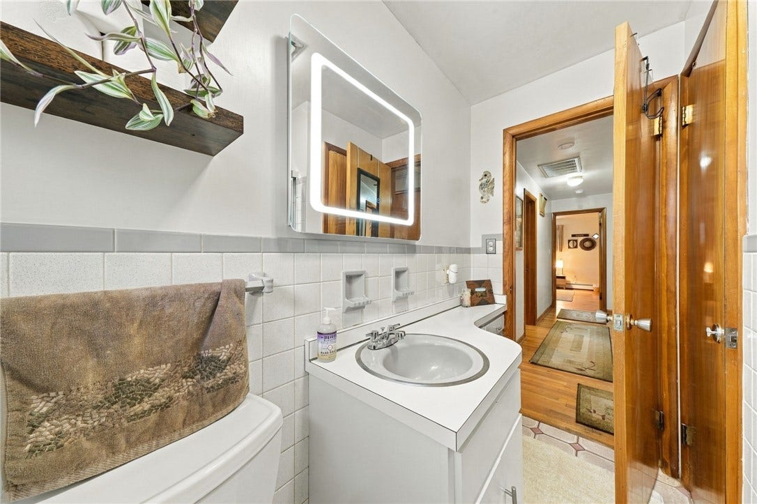 656 N Geary, Mount Pleasant, PA 15666