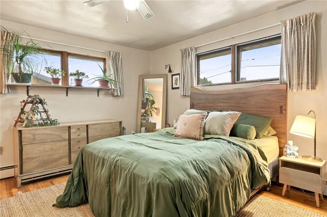 656 N Geary, Mount Pleasant, PA 15666