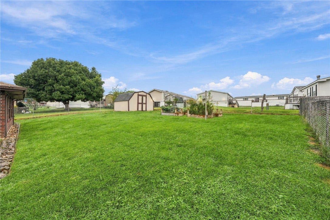 656 N Geary, Mount Pleasant, PA 15666