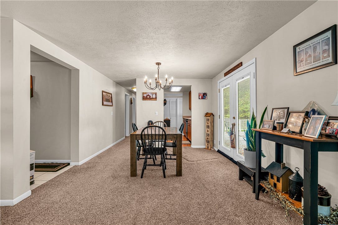 7791 National Pike, Uniontown, PA 15401