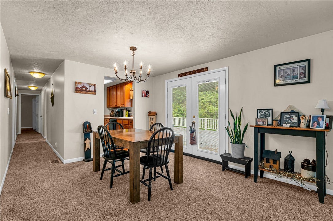 7791 National Pike, Uniontown, PA 15401