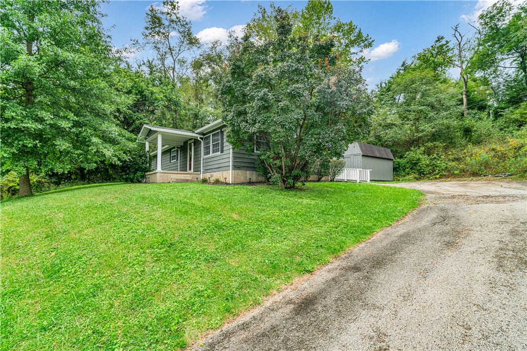 7791 National Pike, Uniontown, PA 15401