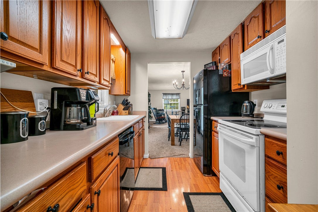 7791 National Pike, Uniontown, PA 15401