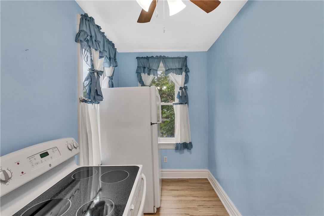524 8th St, Irwin, PA 15642