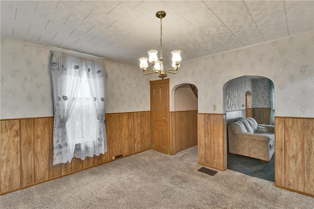 524 8th St, Irwin, PA 15642 524 8th St, Irwin, PA 15642