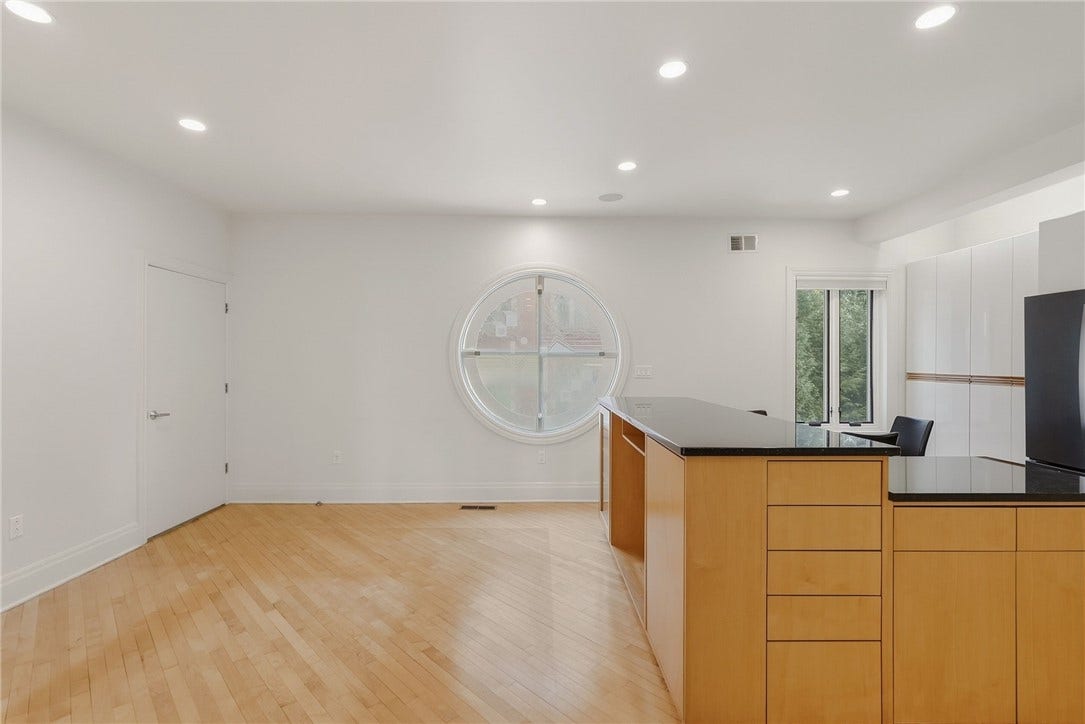 207 N Woodland Rd, Pittsburgh, PA 15232