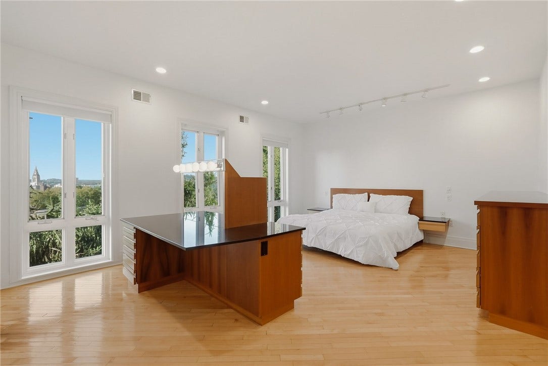 Airy Primary Suite