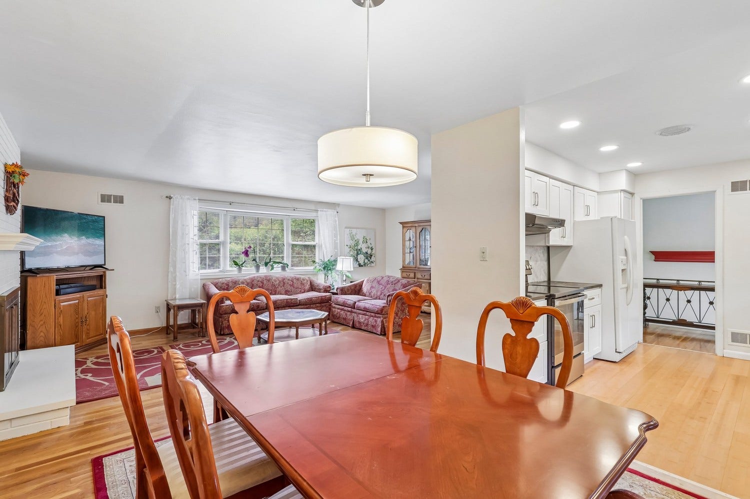 1616 Branning Road, Pittsburgh, PA 15235 1616 Branning Road, Pittsburgh, PA 15235