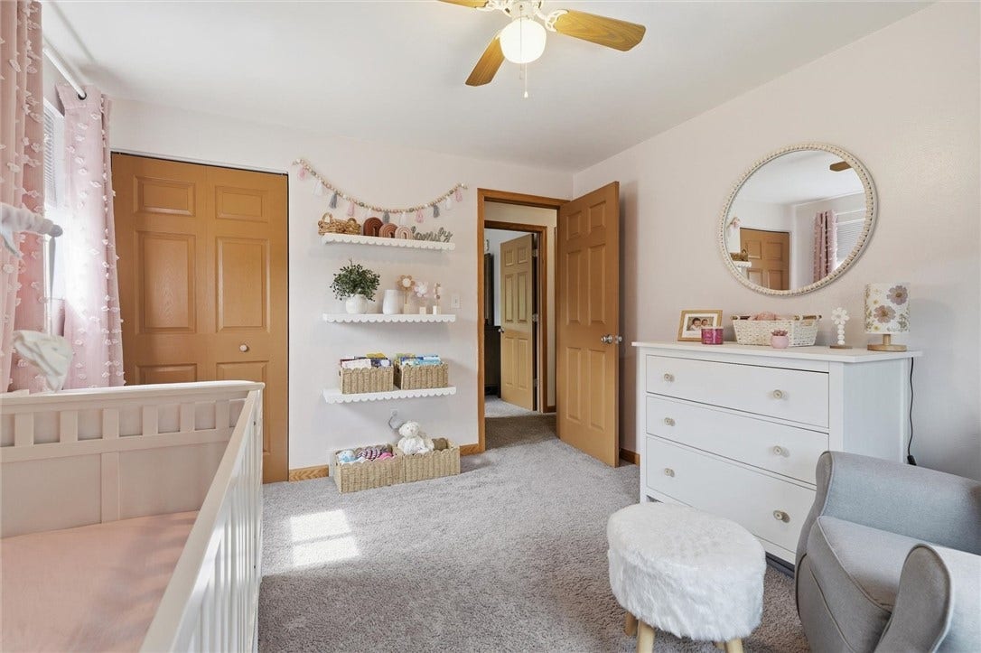 163 Van Dr, Connellsville, PA 15425