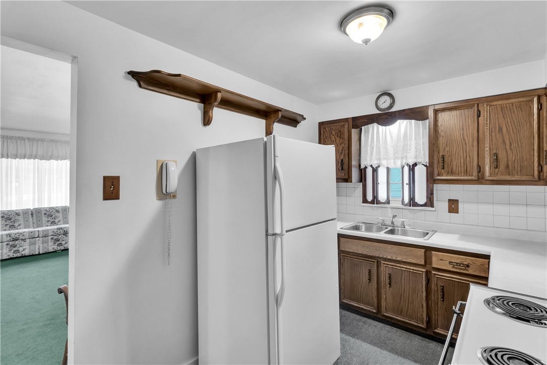1824 Highland Ave, Irwin, PA 15642