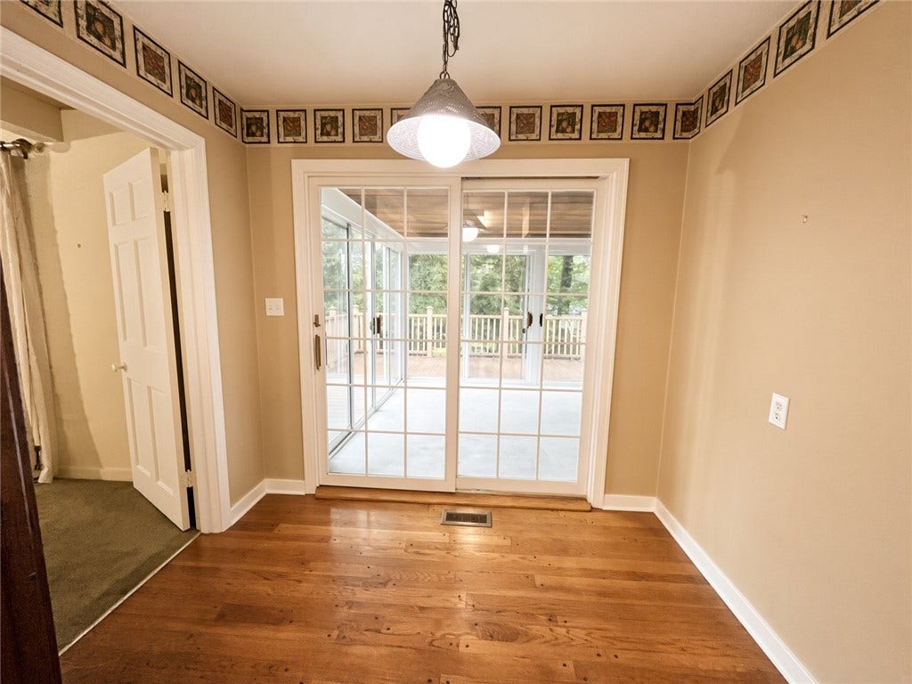 231 Greenridge Rd., Greensburg, PA 15601