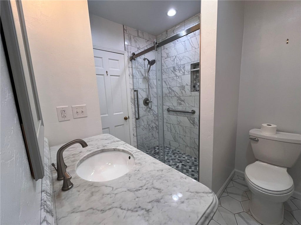 231 Greenridge Rd., Greensburg, PA 15601