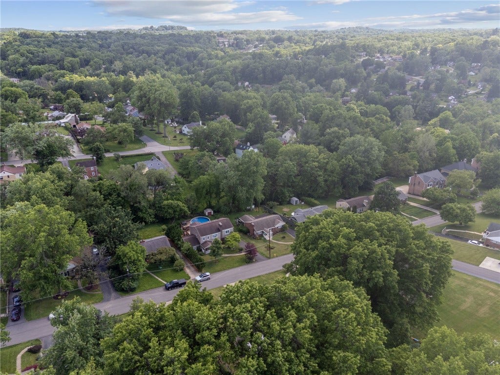 3344 Altherton Dr, Bethel Park, PA 15102