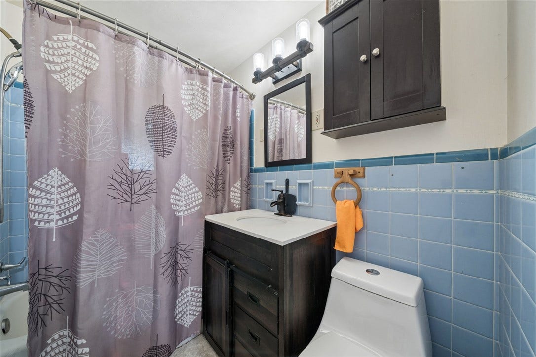 3344 Altherton Dr, Bethel Park, PA 15102