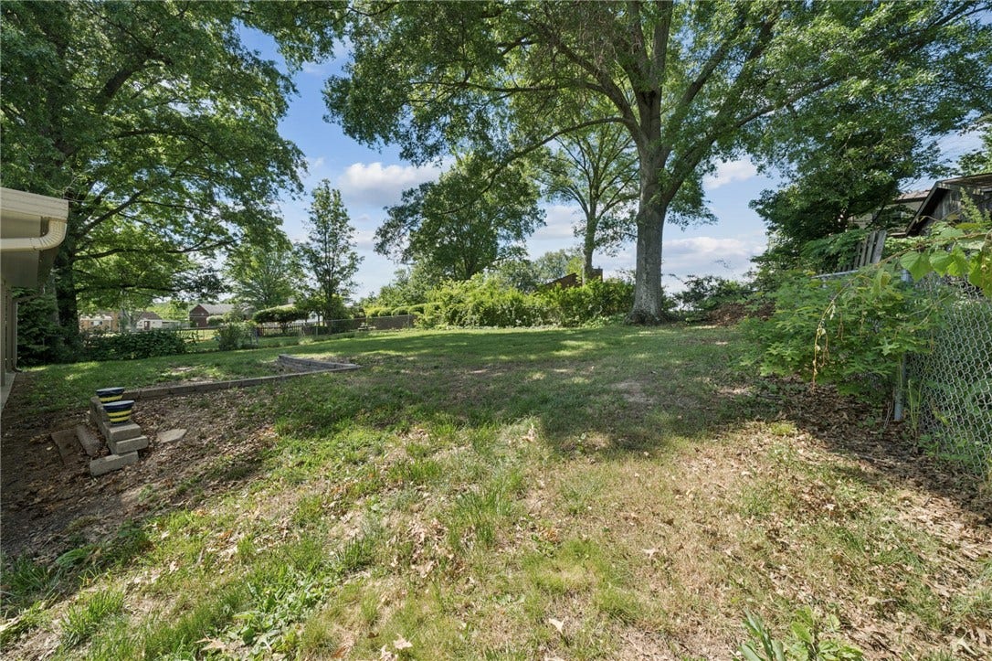 3344 Altherton Dr, Bethel Park, PA 15102