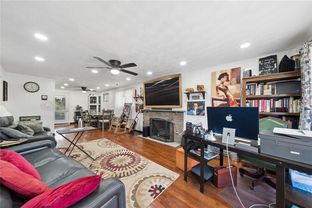 3344 Altherton Dr, Bethel Park, PA 15102