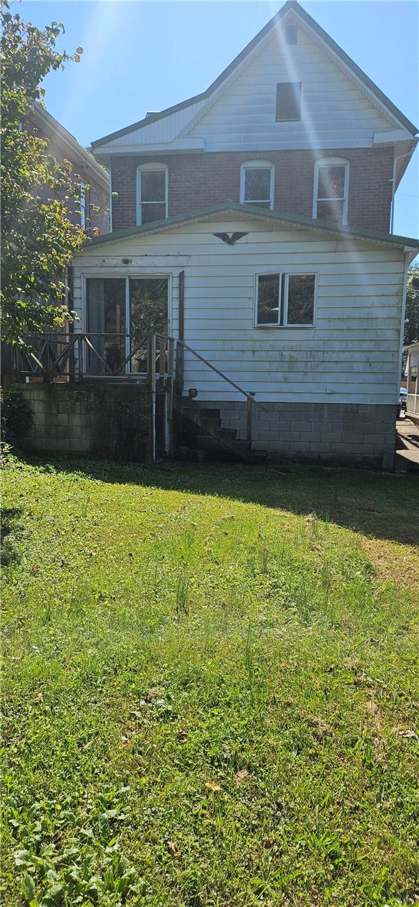 316 E Fayette St, Connellsville, PA 15425