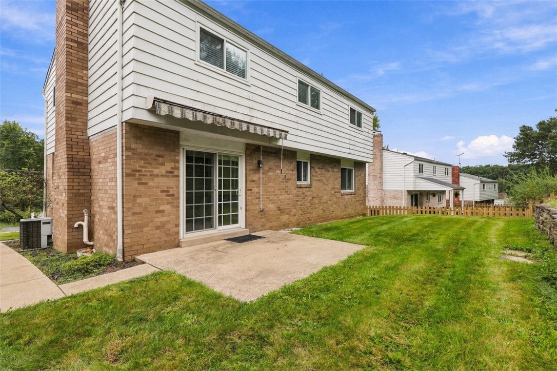 1260 Delfield, Bethel Park, PA 15102