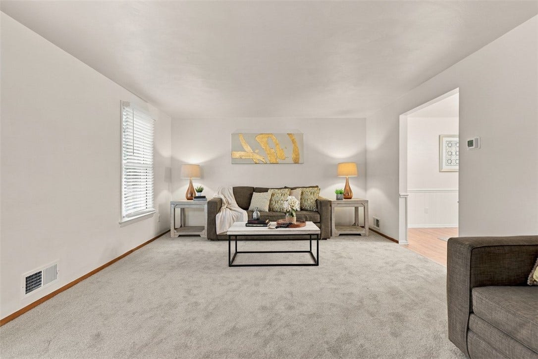 1260 Delfield, Bethel Park, PA 15102