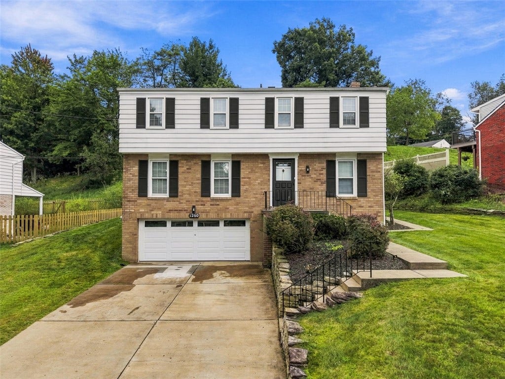 1260 Delfield, Bethel Park, PA 15102