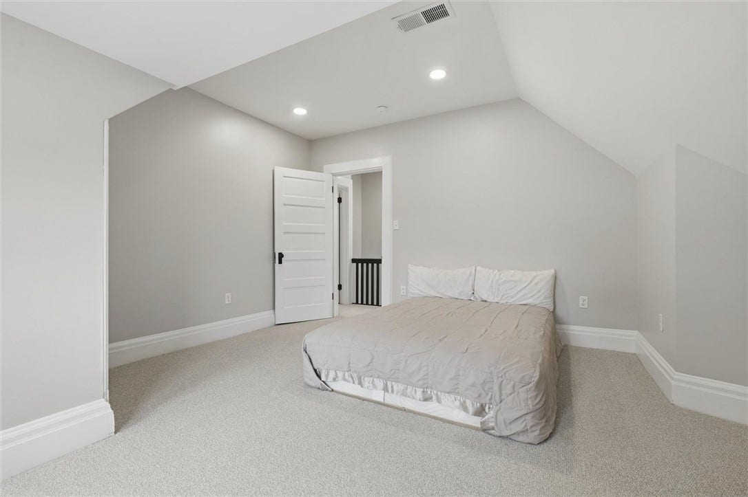 304 Lafayette Ave, Pittsburgh, PA 15214