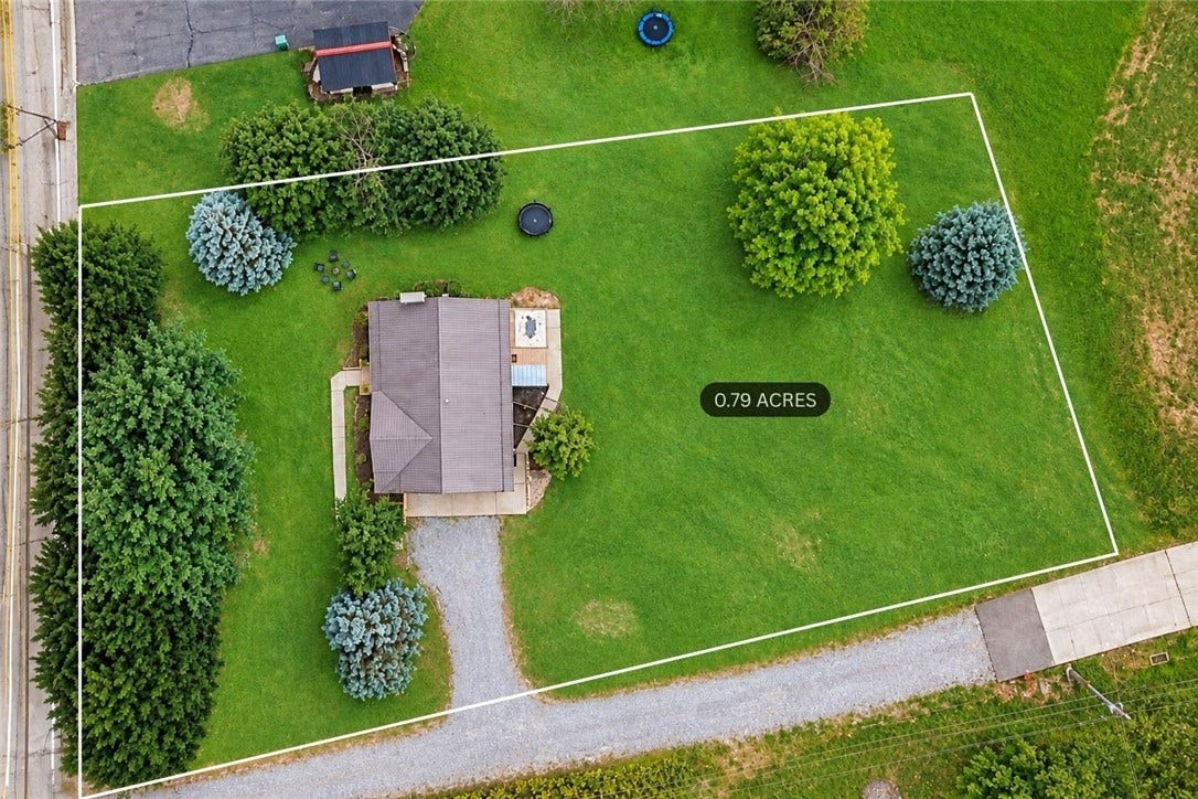*Exact property lines to be found on county records.*