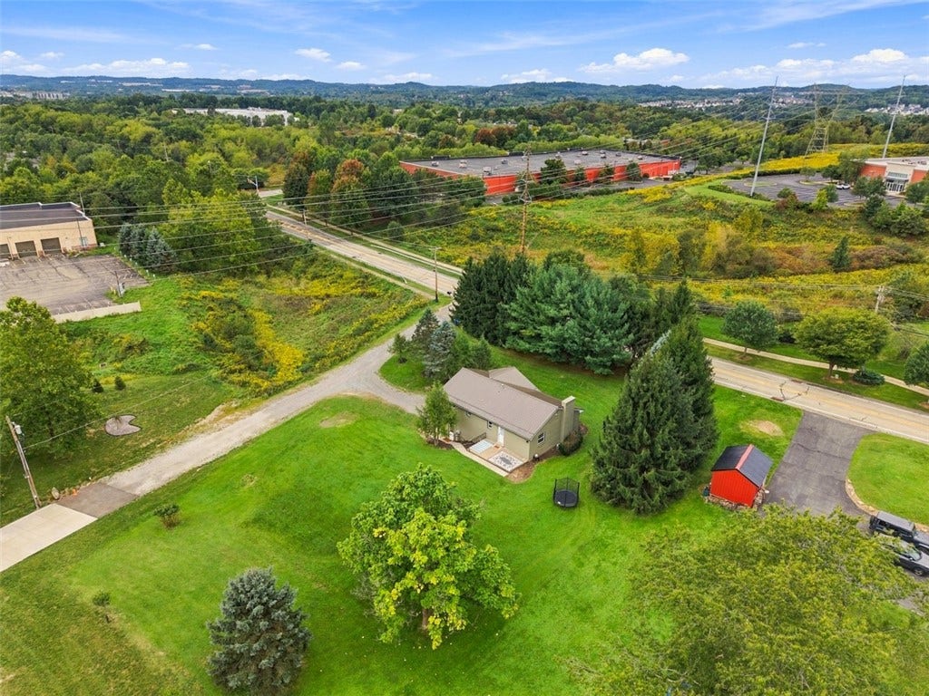 3158 Unionville Rd, Cranberry Twp, PA 16066