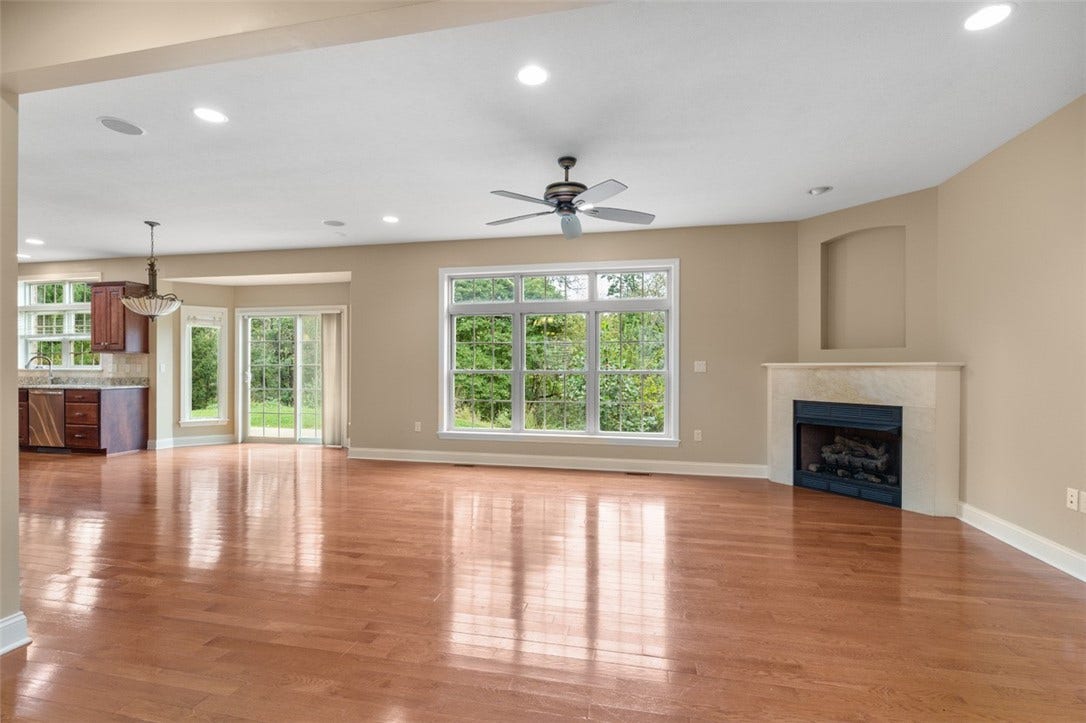 4801 Greenhead Ct, Murrysville, PA 15668