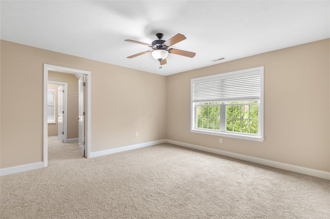 2 walk in Closets in bedroom 4