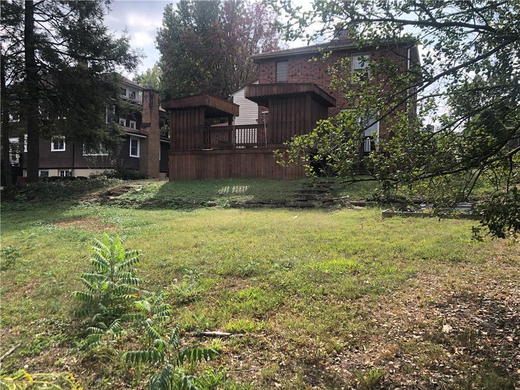 156 STOCKTON AVENUE, Uniontown, PA 15401