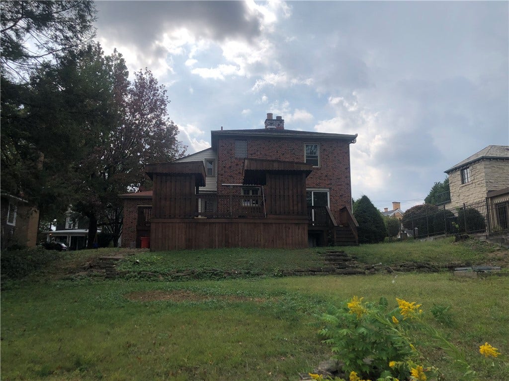 156 STOCKTON AVENUE, Uniontown, PA 15401