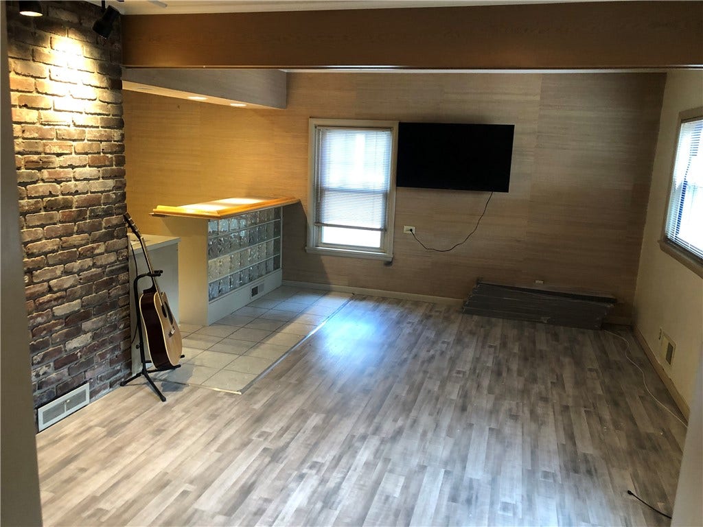 156 STOCKTON AVENUE, Uniontown, PA 15401