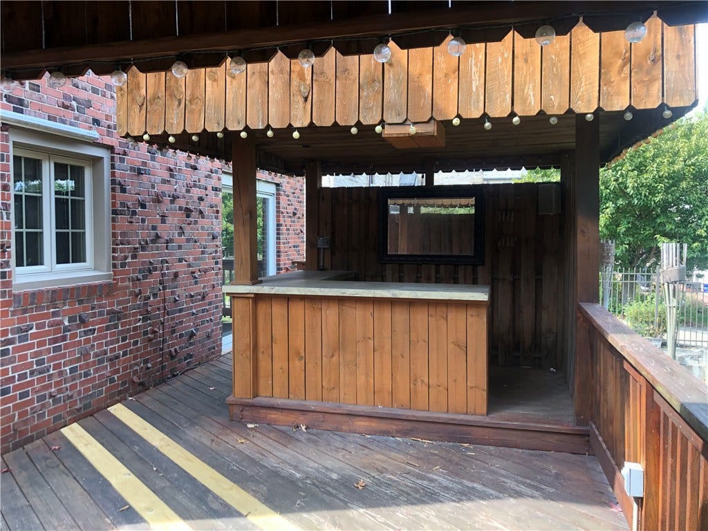 156 STOCKTON AVENUE, Uniontown, PA 15401