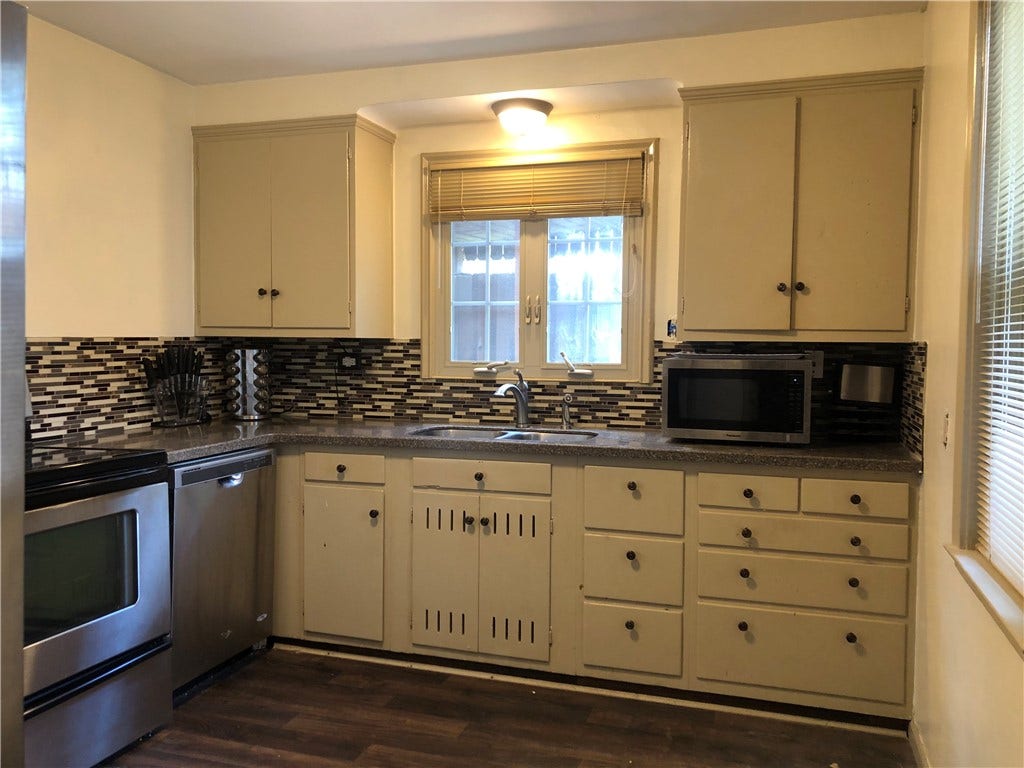 156 STOCKTON AVENUE, Uniontown, PA 15401