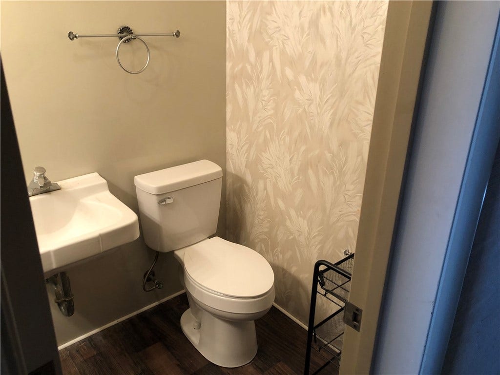 156 STOCKTON AVENUE, Uniontown, PA 15401