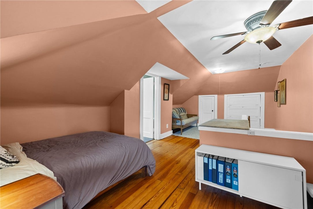 2840 Shady Ave, Pittsburgh, PA 15217