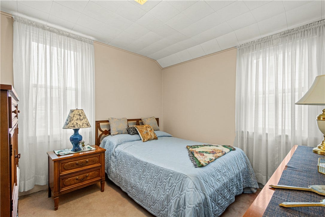 719 Woodbourne Ave, Pittsburgh, PA 15226 719 Woodbourne Ave, Pittsburgh, PA 15226