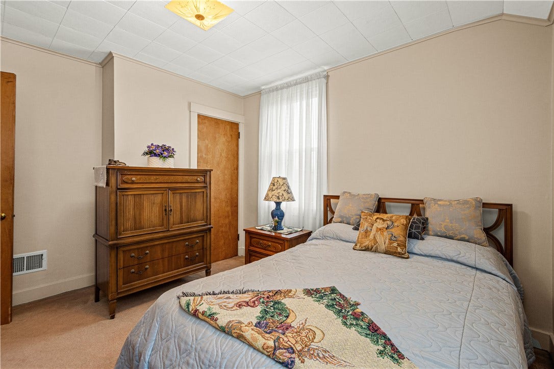 719 Woodbourne Ave, Pittsburgh, PA 15226 719 Woodbourne Ave, Pittsburgh, PA 15226