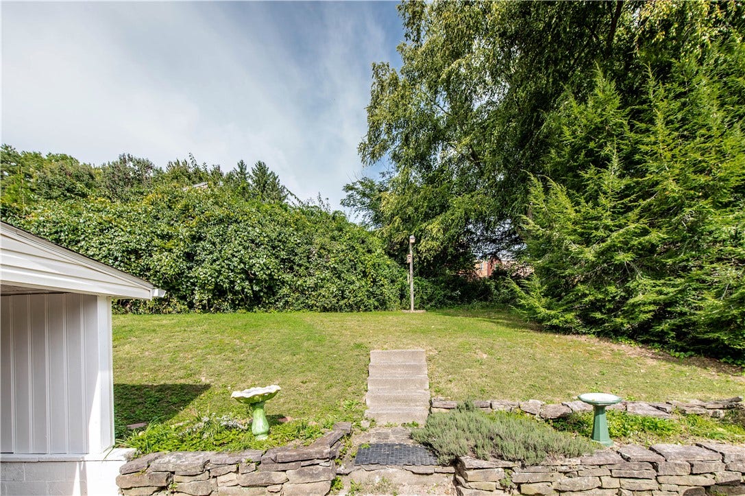 41 Northmont St, Greensburg, PA 15601