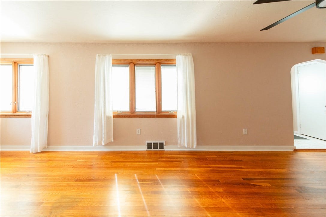 41 Northmont St, Greensburg, PA 15601