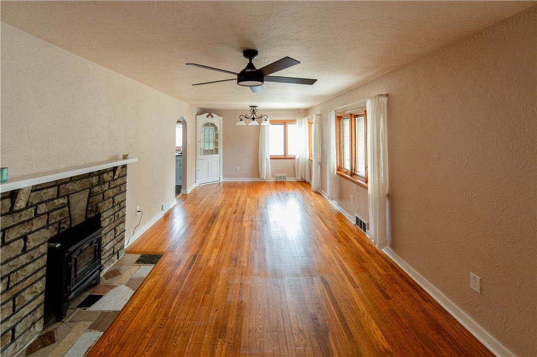 41 Northmont St, Greensburg, PA 15601