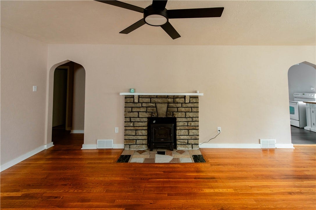 41 Northmont St, Greensburg, PA 15601