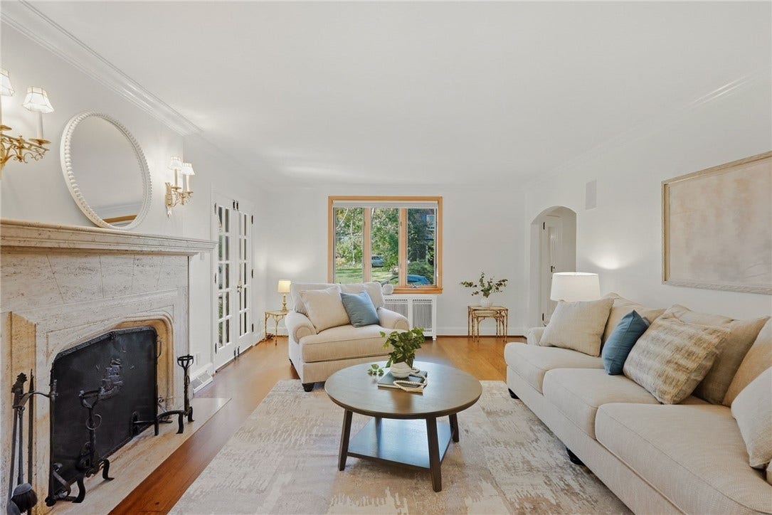 221 Lingrove Place, Pittsburgh, PA 15208