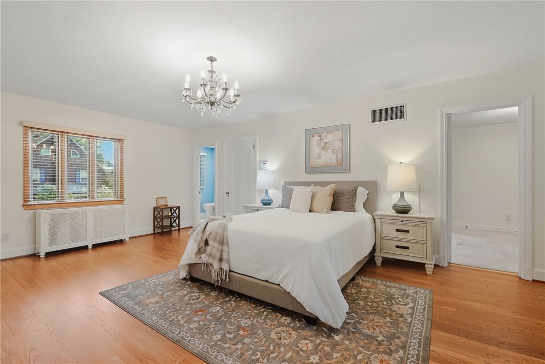 221 Lingrove Place, Pittsburgh, PA 15208